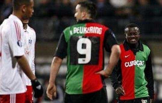 在现代足球 在现代足球