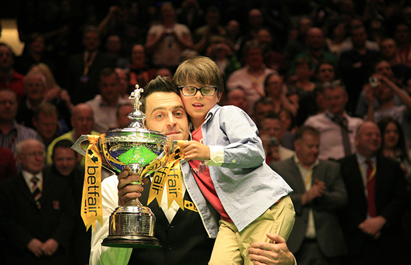 限定周边 限定周边