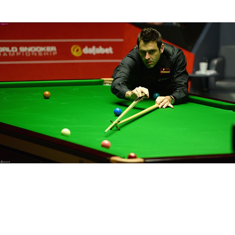 申花官方：原米兰门将教练罗伯茨担任申花一线队守门员教练