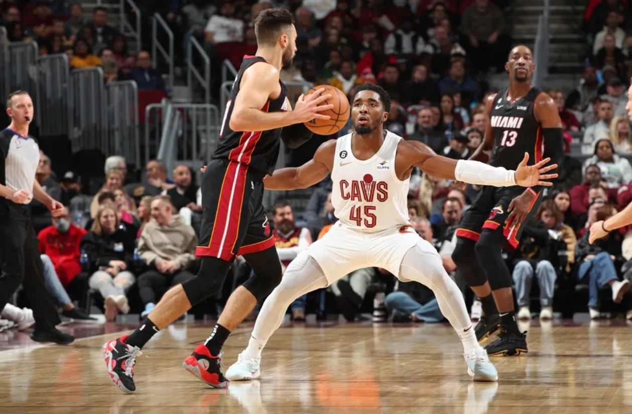 一步传球 一步传球