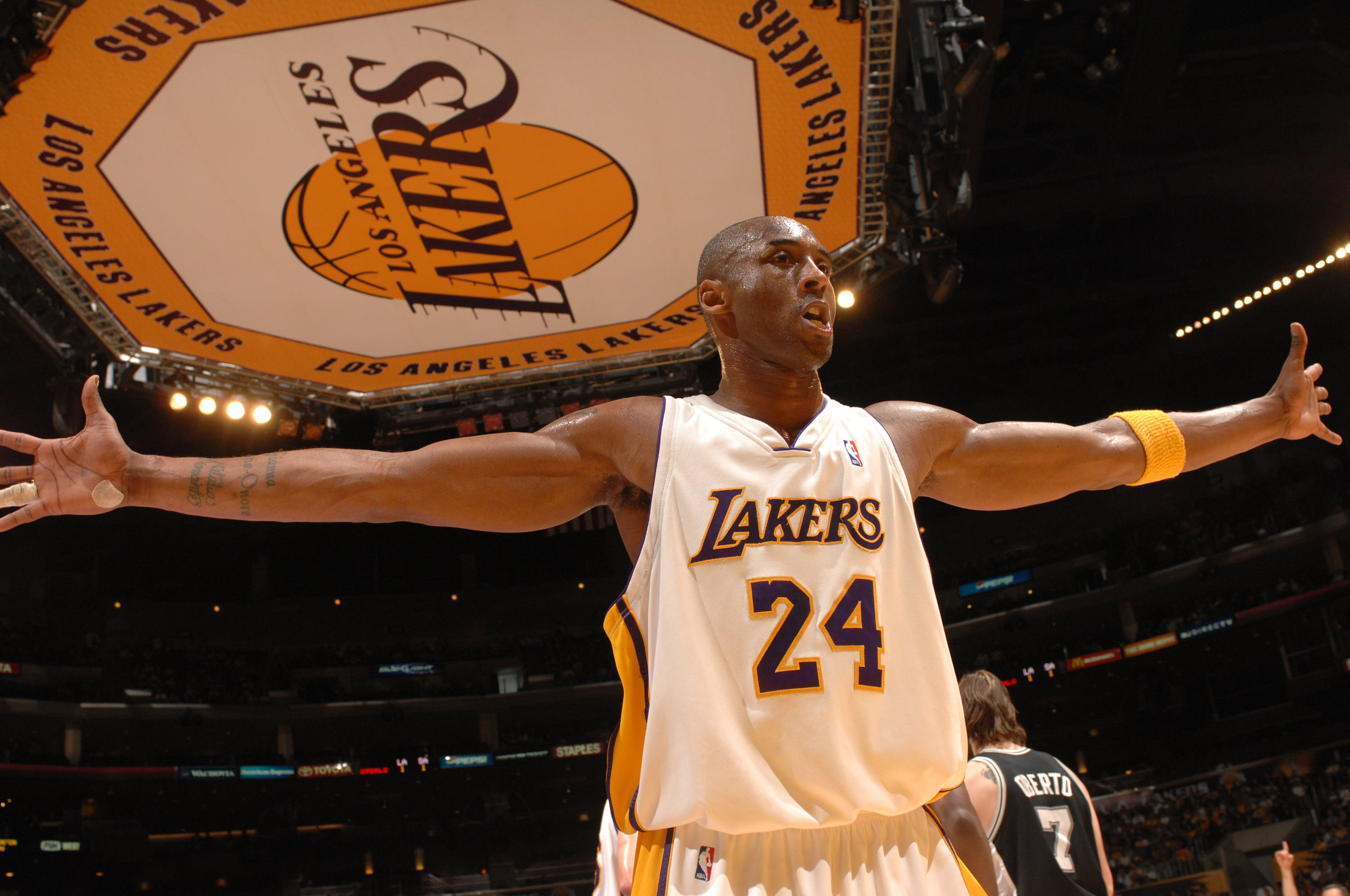 与连续背靠 与连续背靠